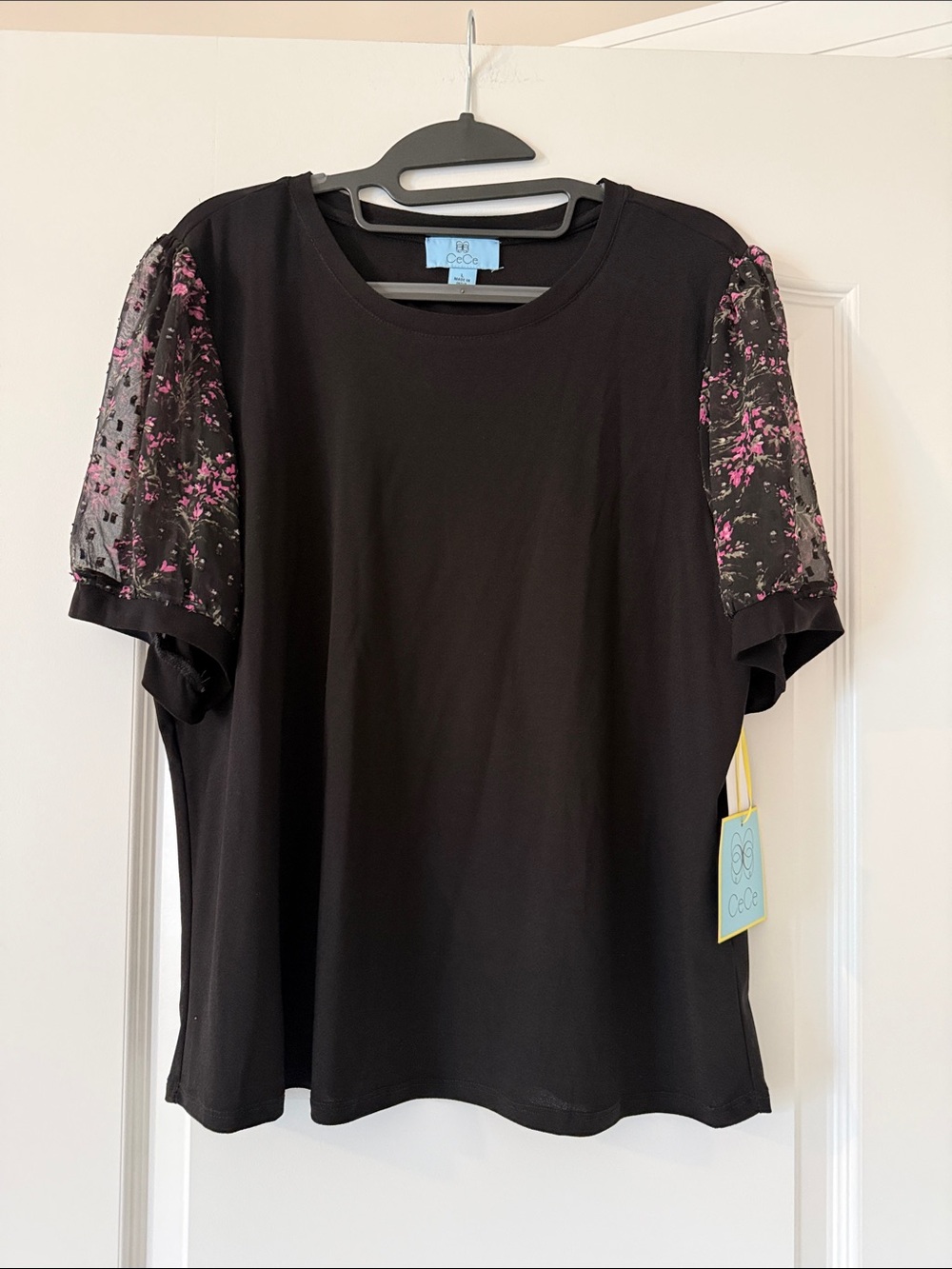 CeCe Black Tee with Pink Floral Puff Sleeves
